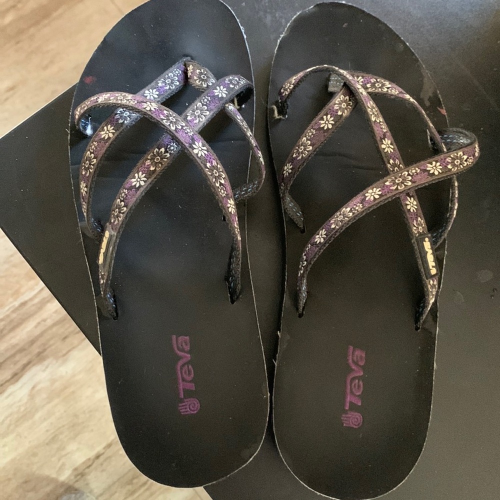 Size 9.5 Teva  sandals